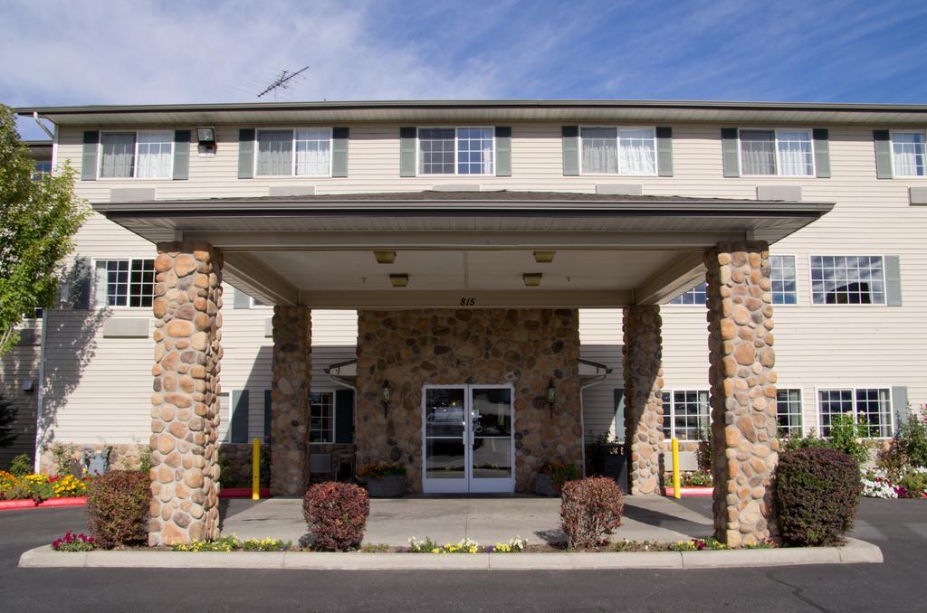 Best Western Plus Wenatchee Downtown Hotel Екстериор снимка