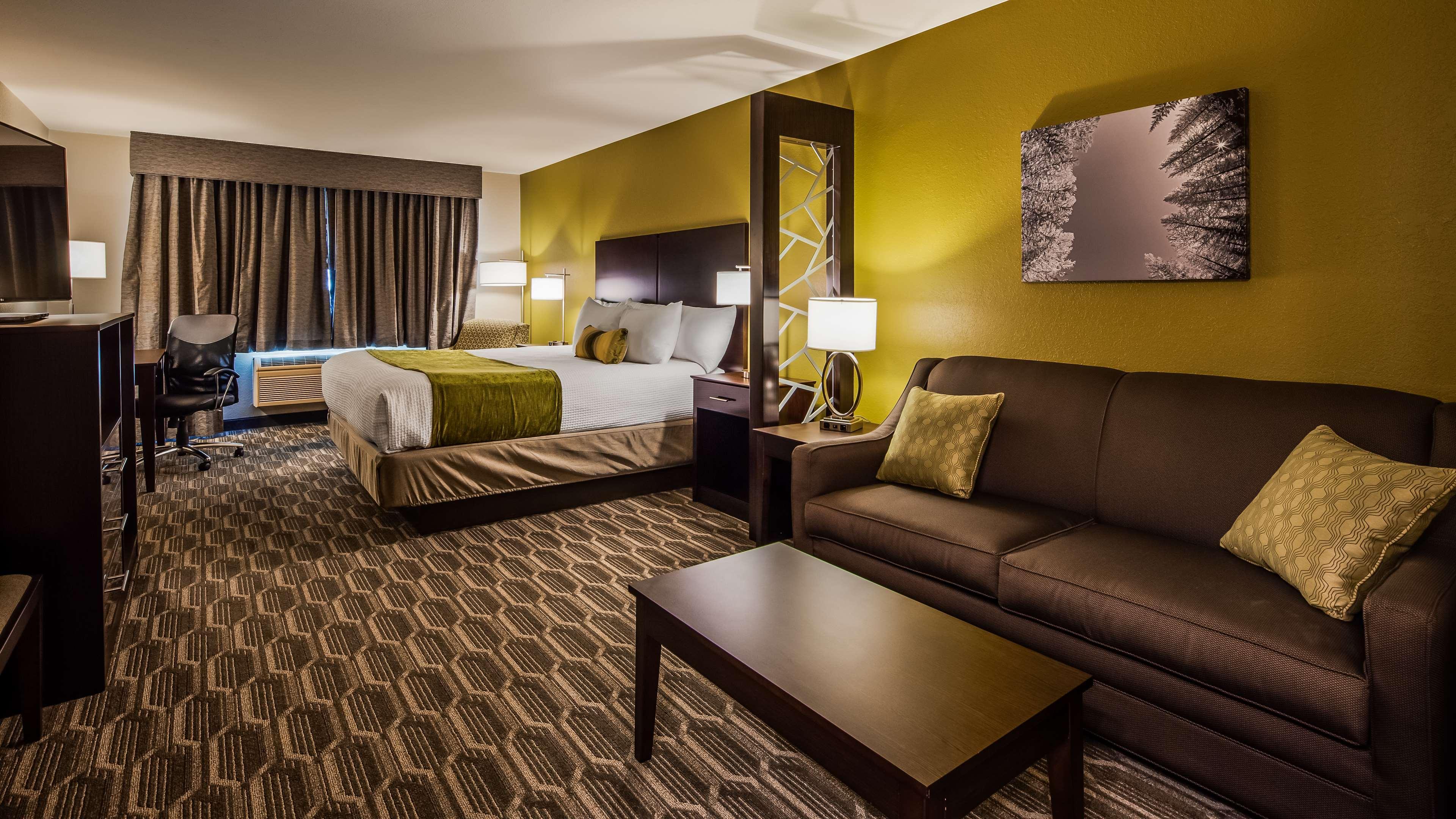 Best Western Plus Wenatchee Downtown Hotel Екстериор снимка