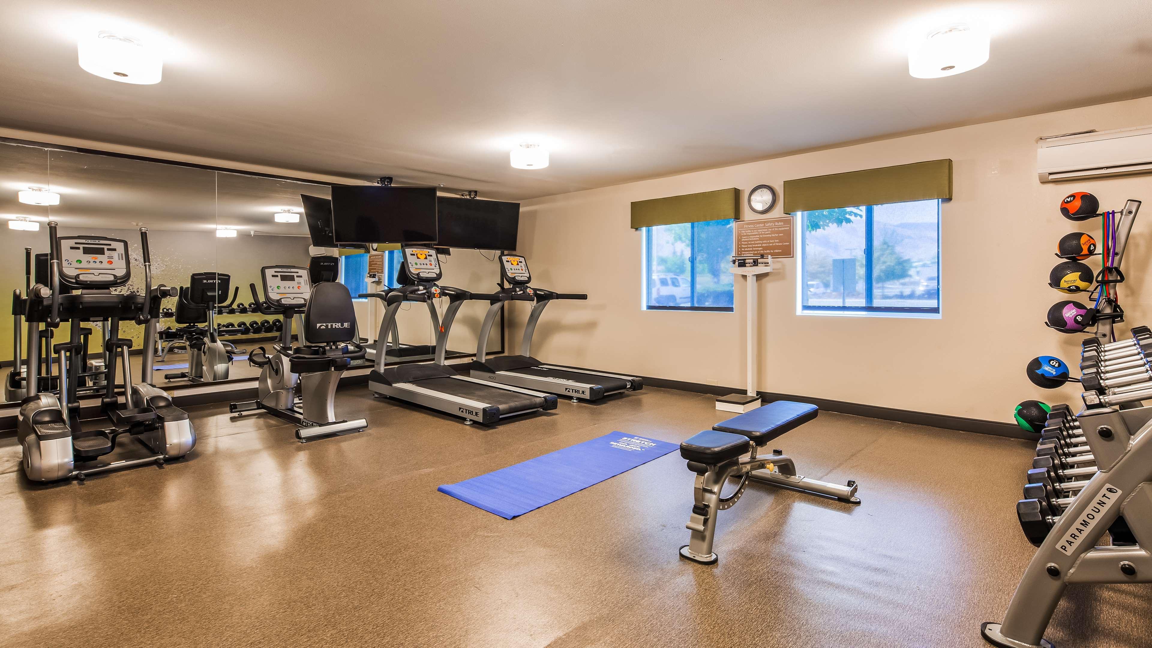 Best Western Plus Wenatchee Downtown Hotel Екстериор снимка