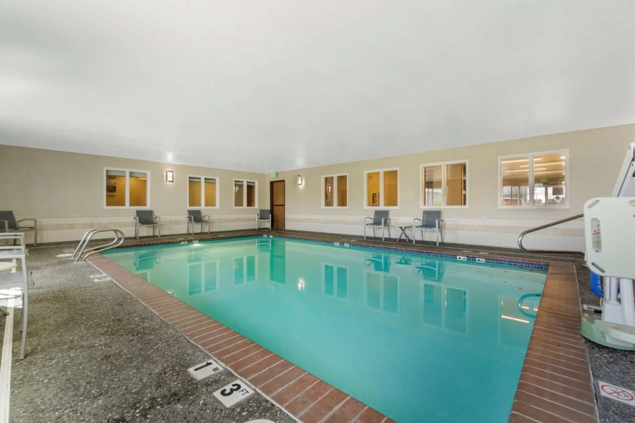 Best Western Plus Wenatchee Downtown Hotel Екстериор снимка