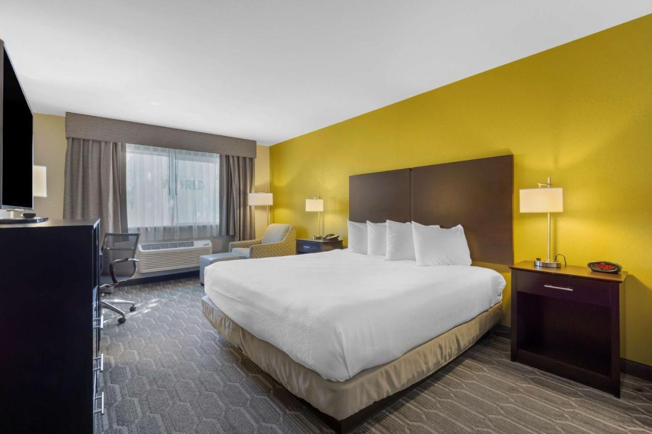 Best Western Plus Wenatchee Downtown Hotel Екстериор снимка