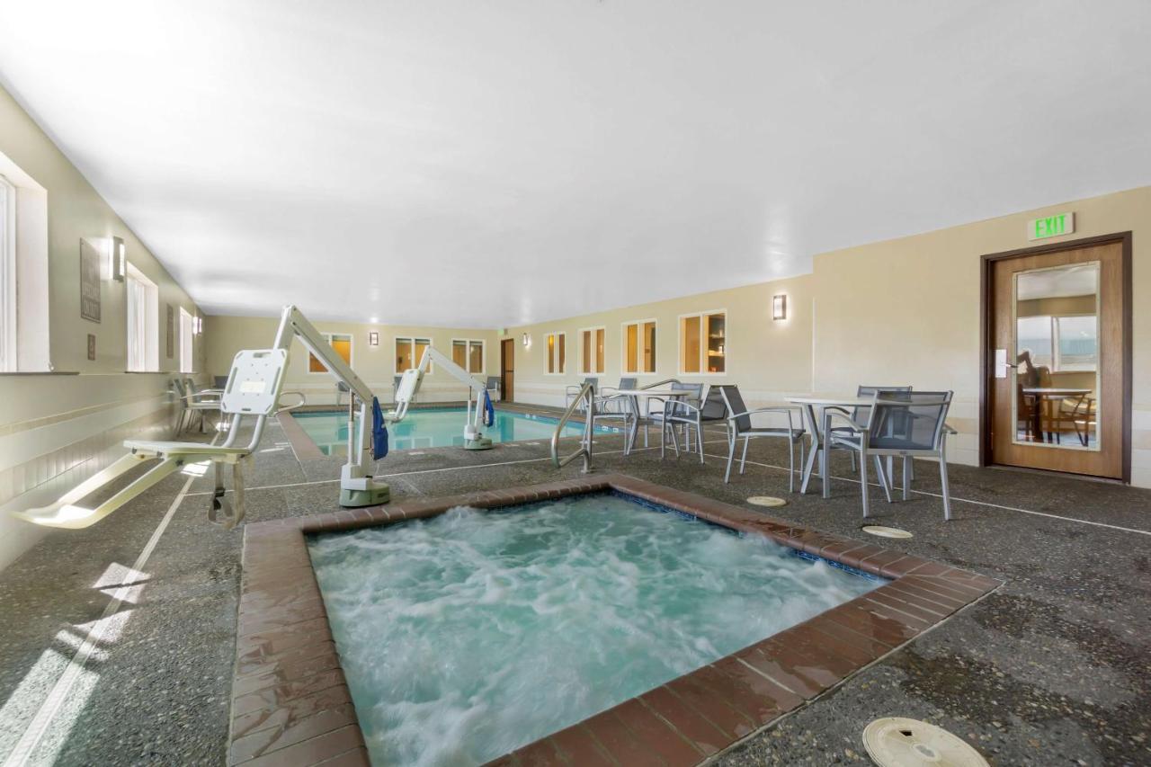 Best Western Plus Wenatchee Downtown Hotel Екстериор снимка