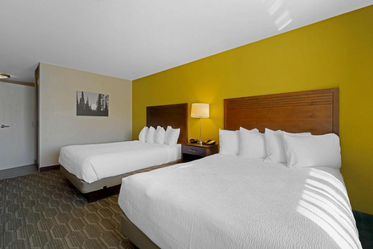 Best Western Plus Wenatchee Downtown Hotel Екстериор снимка