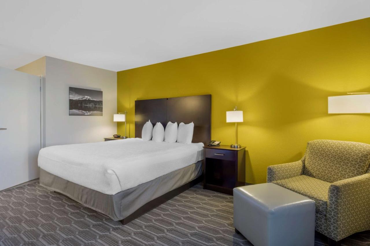 Best Western Plus Wenatchee Downtown Hotel Екстериор снимка