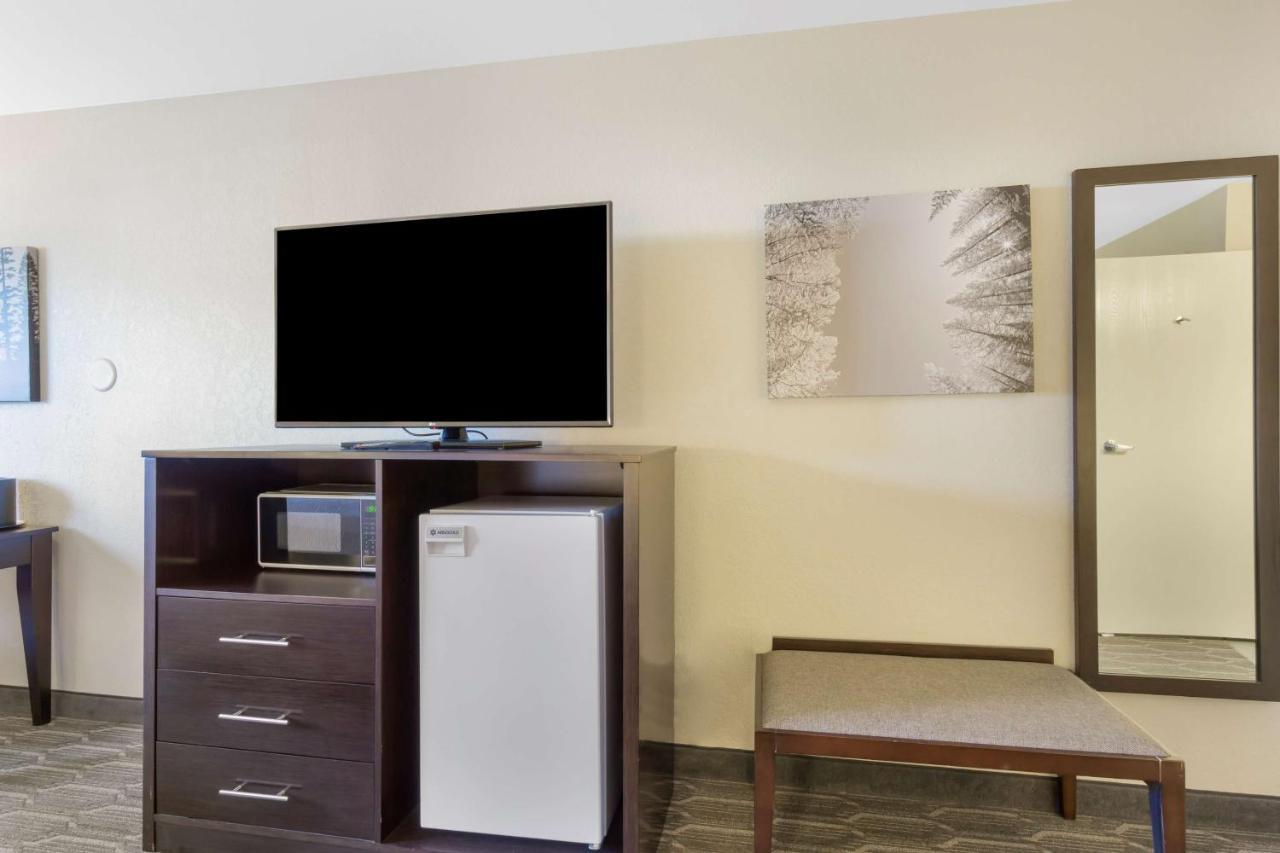 Best Western Plus Wenatchee Downtown Hotel Екстериор снимка