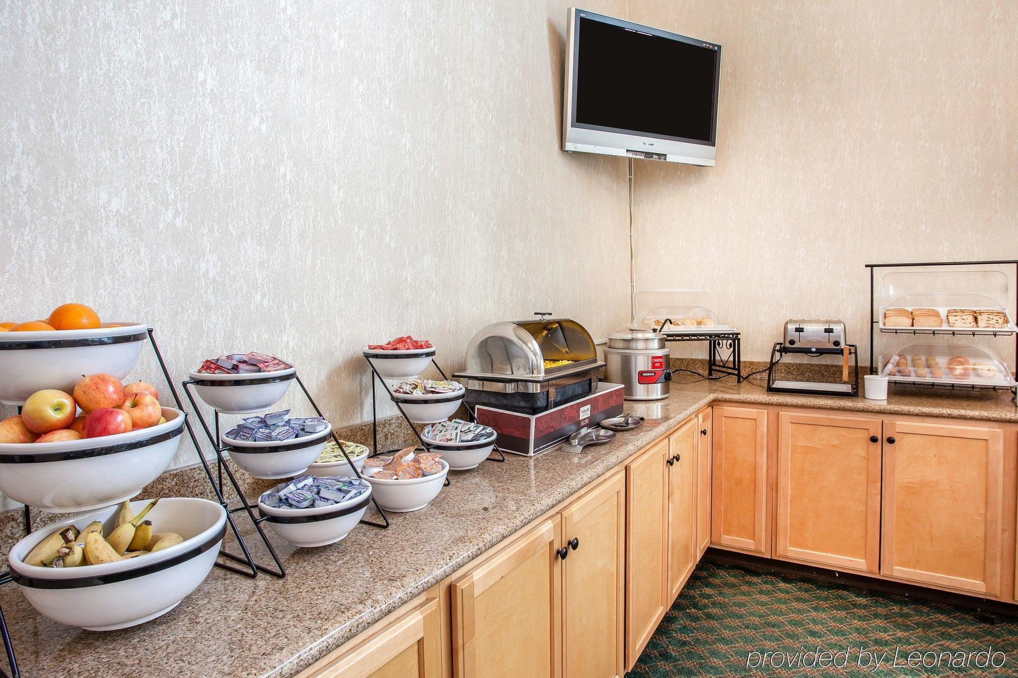 Best Western Plus Wenatchee Downtown Hotel Екстериор снимка
