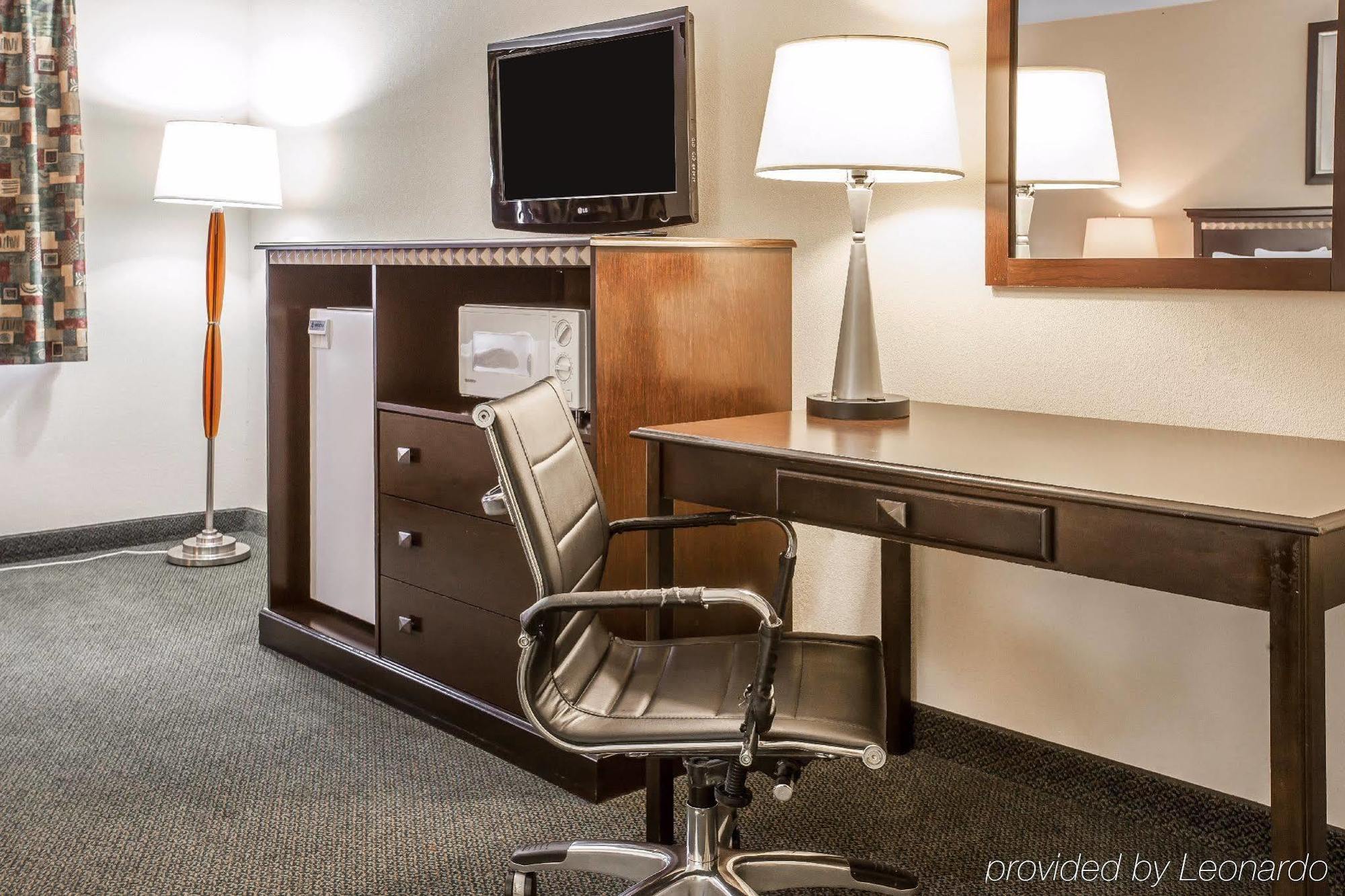 Best Western Plus Wenatchee Downtown Hotel Екстериор снимка